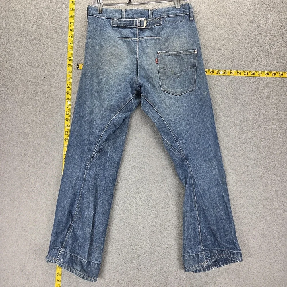 Vintage Levis Engineered Jeans Mens 30x30 Blue Buckle Back One Pocket Twisted